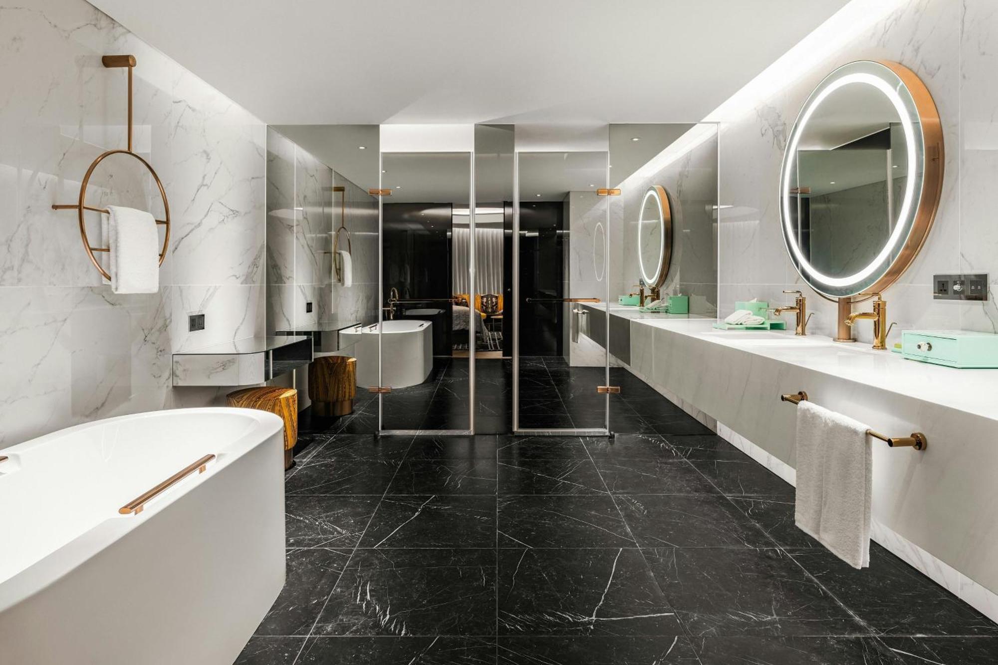 Le Meridien 台中市 エクステリア 写真 Bathroom