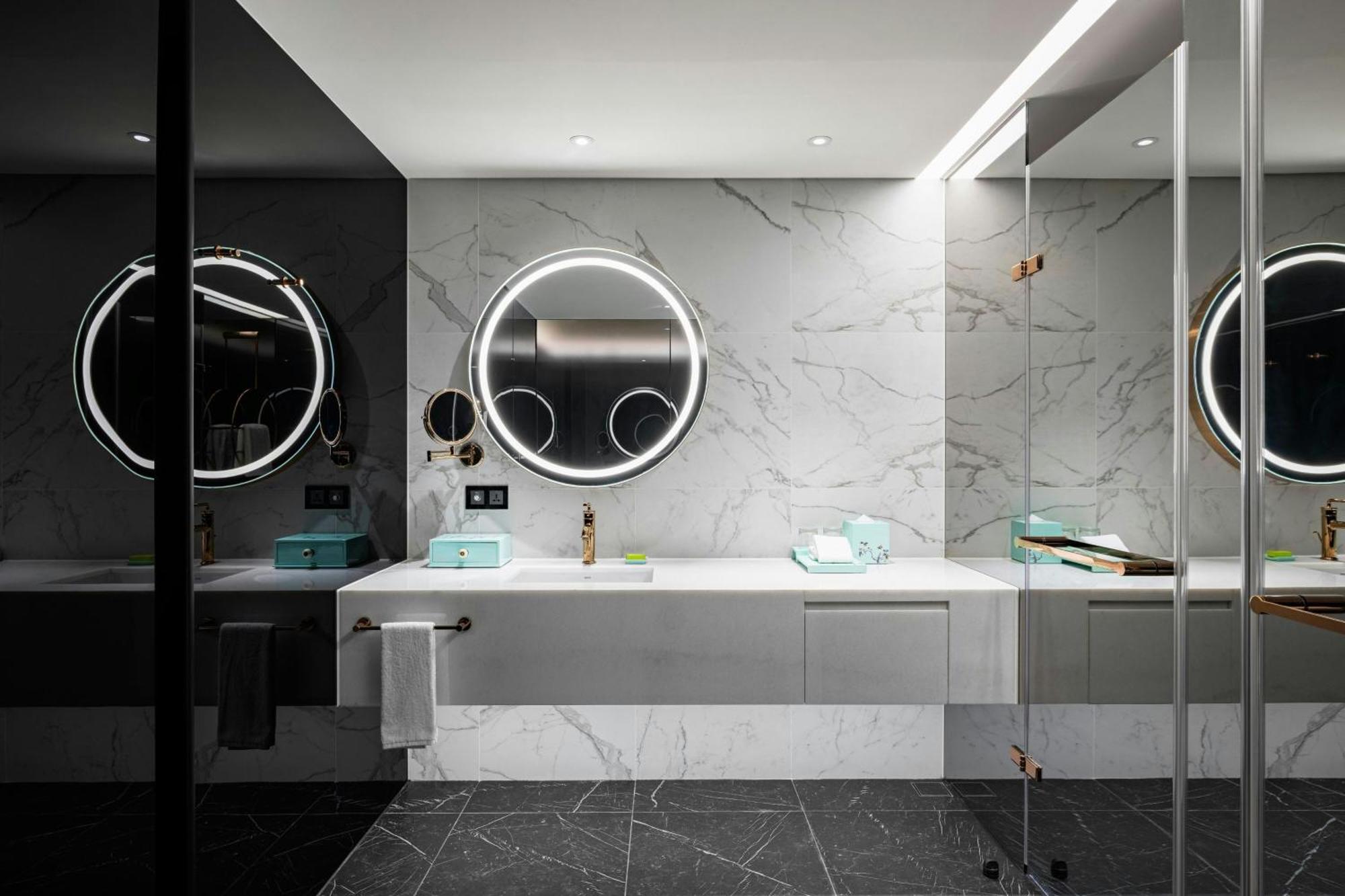 Le Meridien 台中市 エクステリア 写真 Bathroom